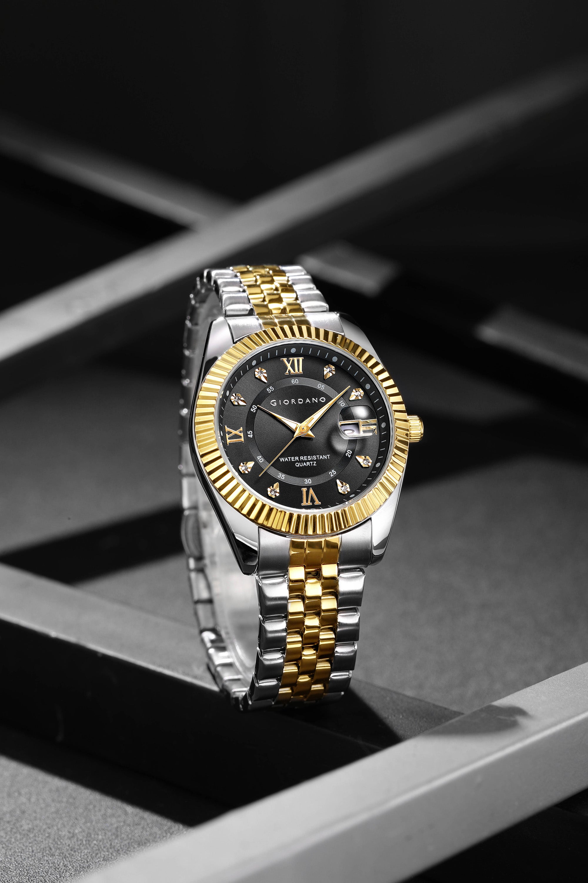 Giordano Analog Watch For Men - Dual-Tone Stainless Steel Strap, Crystal Indices And Fluted Bezel GZ-50139-66